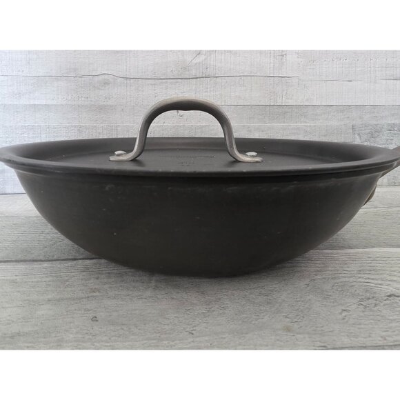 Calphalon D1609 2 qt With Lid Non-Stick Hard-Anodized Aluminum - Picture 2 of 8